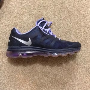Nike women’s Air Max Sneakers
